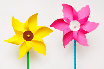 summer crafts for kids - flower pinwheel