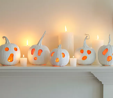halloween crafts - mantle pumpkins