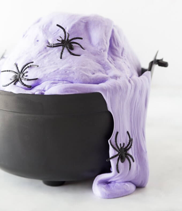 halloween crafts - fluffy spider slime
